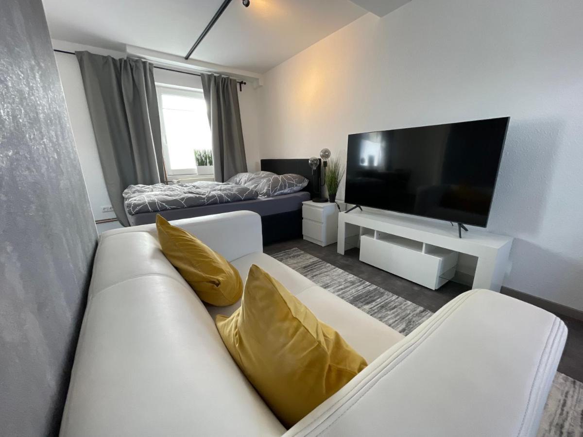 Gleis 12 , Kontaktloser 24-7-Check In, Barrierefrei ,Smart Tv, W-Lan, Parkplatz Kostenlos บุคเคอบวร์ก ภายนอก รูปภาพ